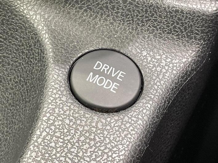 2019 Nissan Note DAA-HE12 (UW-69f1f6f1b199c)[13]