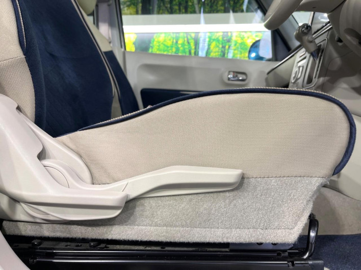 2020 Suzuki ALTO Lapin DBA-HE33S (UW-69f1f6f3780c0)[23]