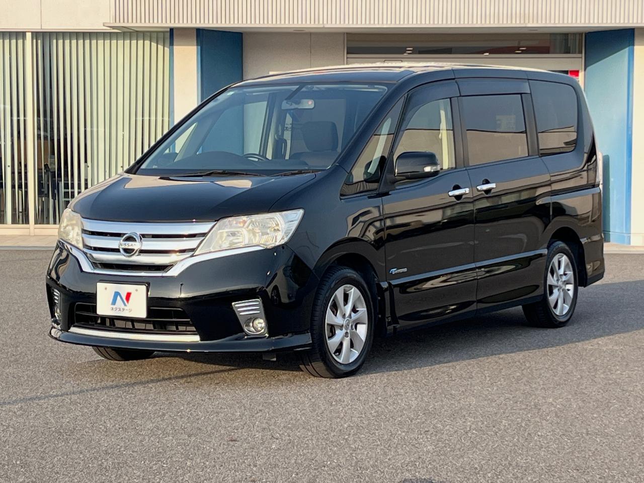 2013 Nissan Serena DAA-HFC26