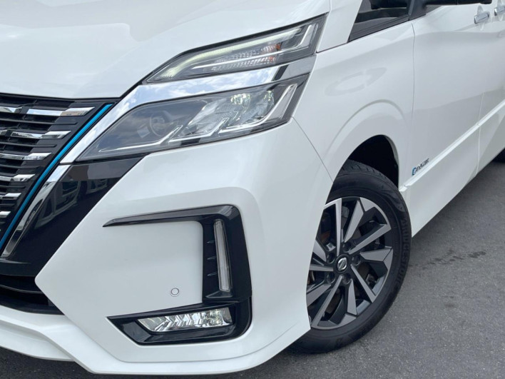 2019 Nissan Serena DAA-HFC27 (UW-69f1f6f5adc01)[15]