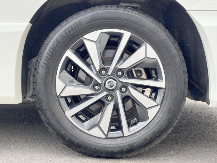 2019 Nissan Serena DAA-HFC27 (UW-69f1f6f5adc01)[7]