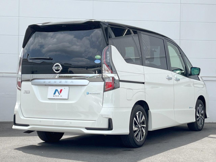 2019 Nissan Serena DAA-HFC27 (UW-69f1f6f5adc01)[22]