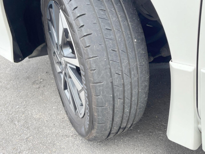 2019 Nissan Serena DAA-HFC27 (UW-69f1f6f5adc01)[6]