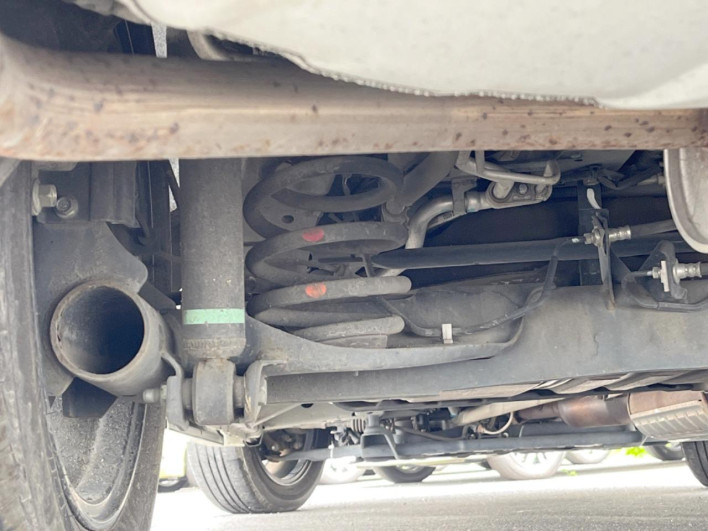 2019 Nissan Serena DAA-HFC27 (UW-69f1f6f5adc01)[9]