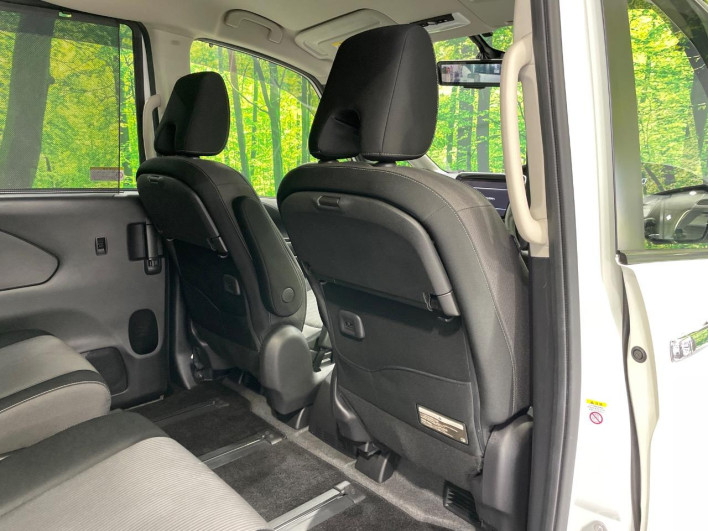 2021 Nissan Serena 6AA-HFC27 (UW-69f1f6f5d0079)[26]