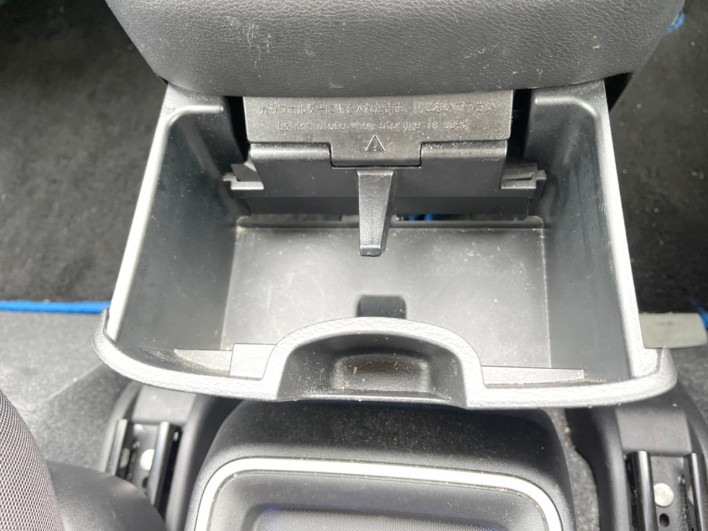 2021 Nissan Serena 6AA-HFC27 (UW-69f1f6f79fa86)[16]