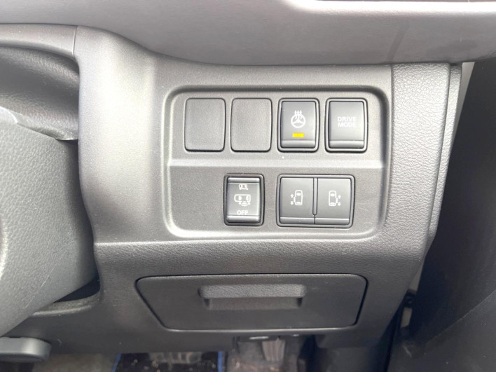 2021 Nissan Serena 6AA-HFC27 (UW-69f1f6f79fa86)[26]