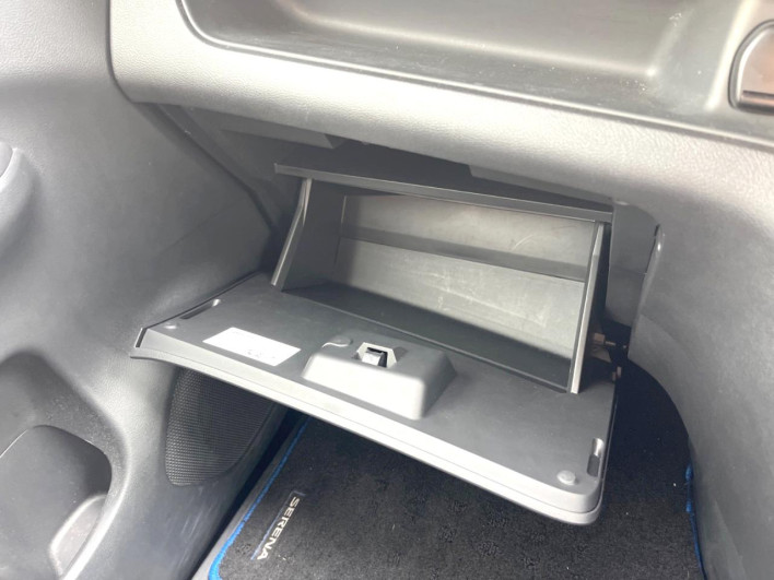 2021 Nissan Serena 6AA-HFC27 (UW-69f1f6f79fa86)[13]