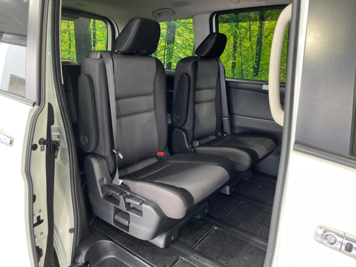 2021 Nissan Serena 6AA-HFC27 (UW-69f1f6f7db851)[10]