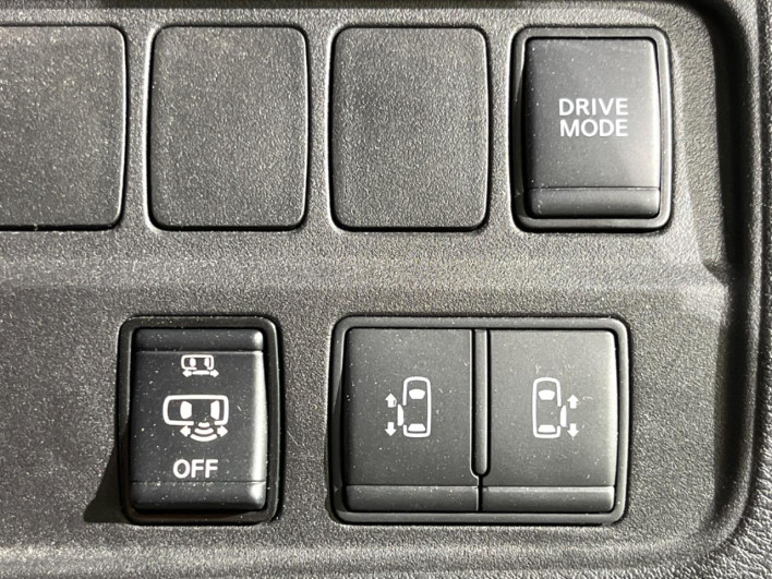 2021 Nissan Serena 6AA-HFC27 (UW-69f1f6f880ec9)[19]