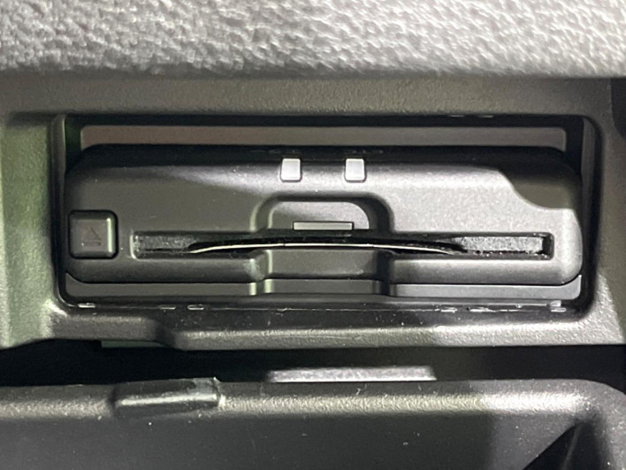 2021 Nissan Serena 6AA-HFC27 (UW-69f1f6f880ec9)[18]