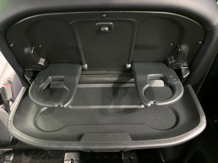 2021 Nissan Serena 6AA-HFC27 (UW-69f1f6f9da00b)[21]