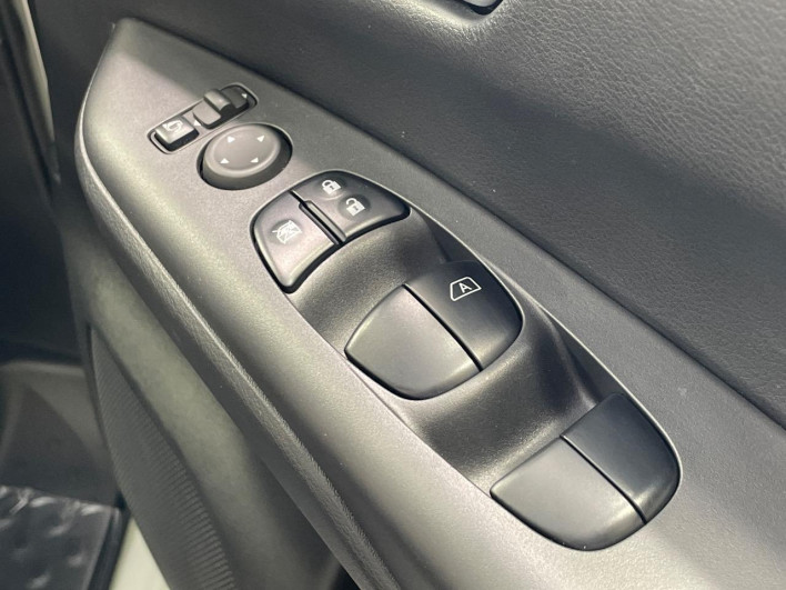 2022 Nissan Serena 6AA-HFC27 (UW-69f1f6fb27082)[21]