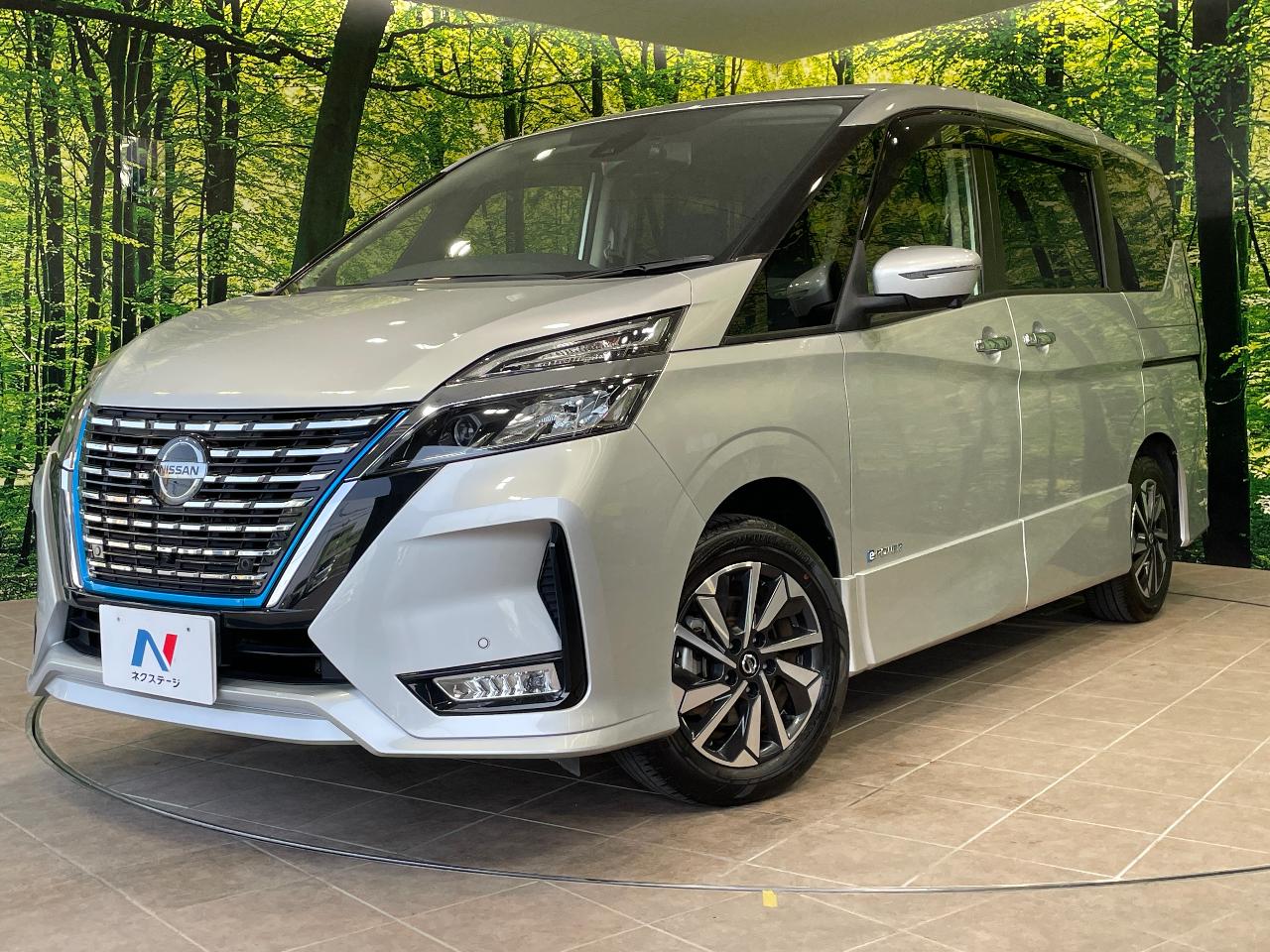 2022 Nissan Serena 6AA-HFC27