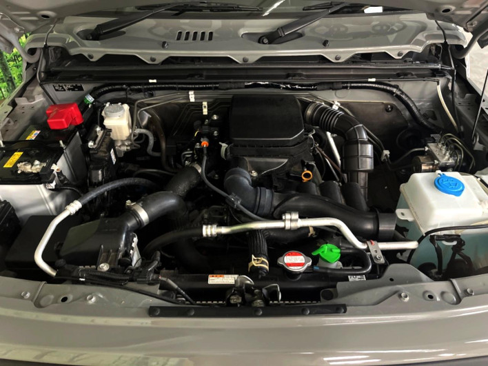 2023 Suzuki Jimny 3BA-JB64W (UW-69f1f6ff59aa1)[12]