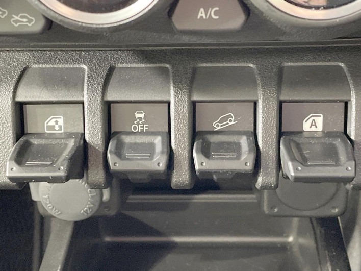 2024 Suzuki Jimny Sierra 3BA-JB74W (UW-69f1f701b1c6a)[29]