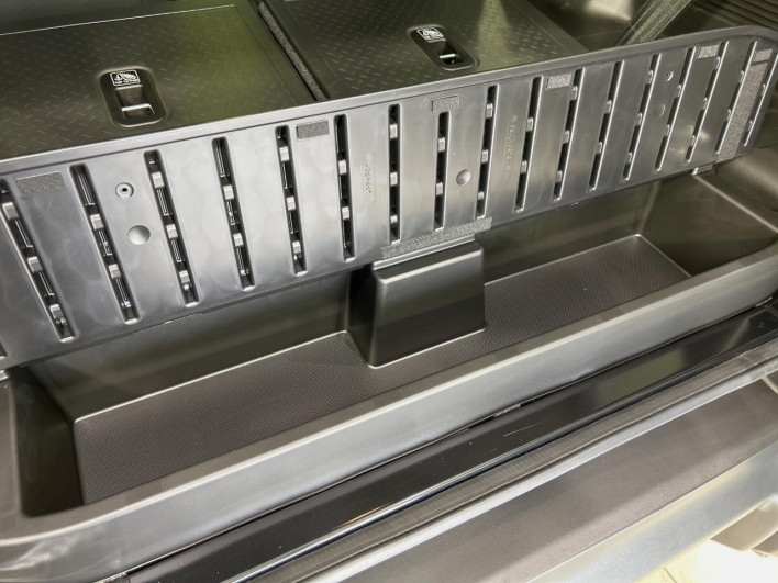 2025 Suzuki Jimny Sierra 3BA-JB74W (UW-69f1f7033ffbd)[20]