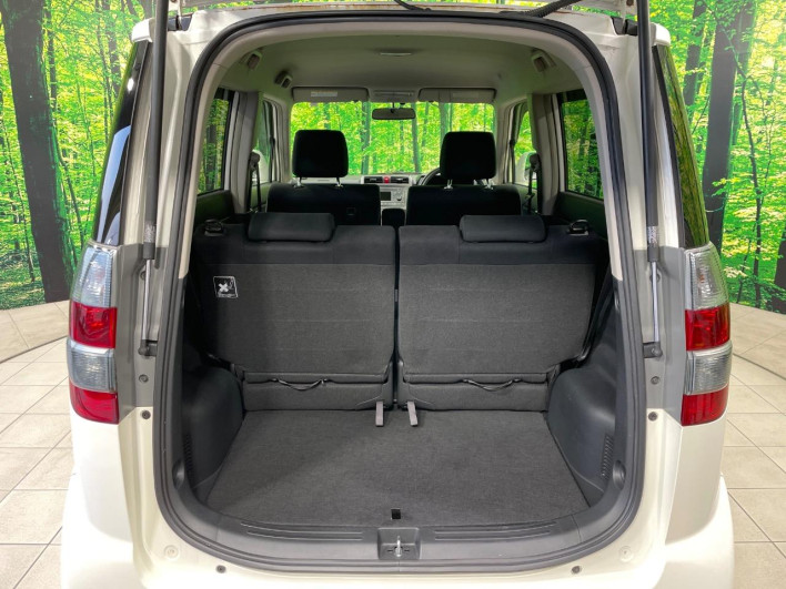 2012 Honda Zest Spark DBA-JE1 (UW-69f1f703969cd)[14]