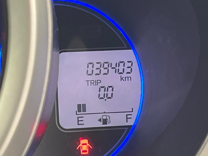 2013 Honda N-BOX CUSTOM DBA-JF1 (UW-69f1f703ee1a6)[2]