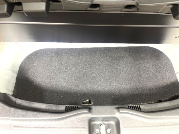 2015 Honda N-BOX DBA-JF1 (UW-69f1f70630178)[27]