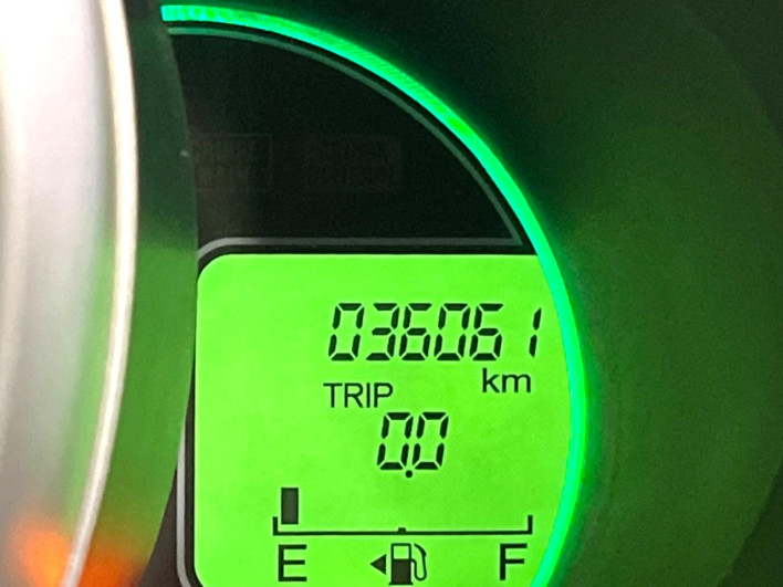 2015 Honda N-BOX DBA-JF1 (UW-69f1f70630178)[2]