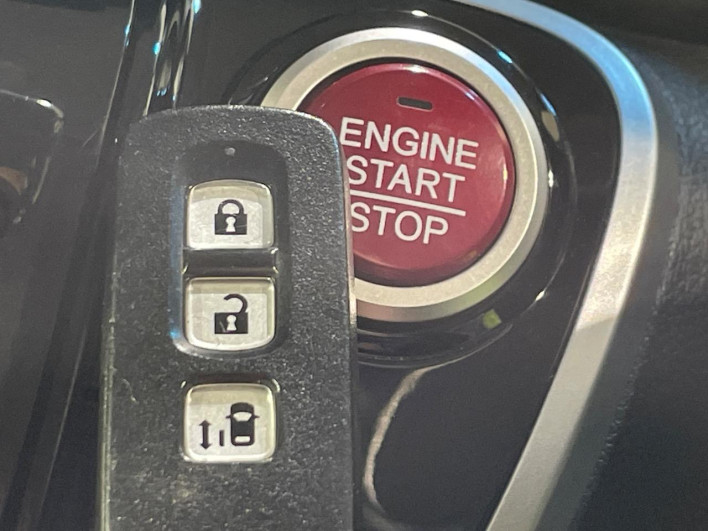 2016 Honda N-BOX CUSTOM DBA-JF1 (UW-69f1f707bed8f)[19]