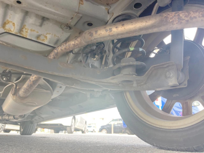 2012 Honda N-BOX CUSTOM DBA-JF1 (UW-69f1f707dc192)[24]