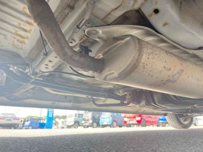 2012 Honda N-BOX CUSTOM DBA-JF1 (UW-69f1f707dc192)[22]