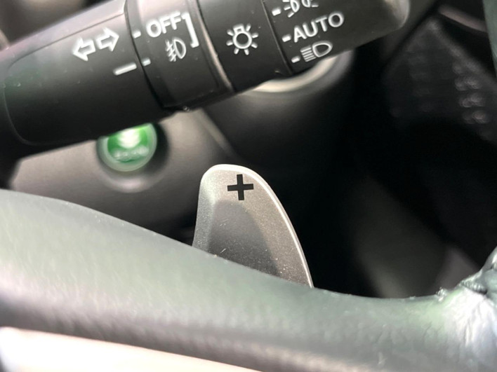 2014 Honda N-BOX CUSTOM DBA-JF1 (UW-69f1f70813998)[26]