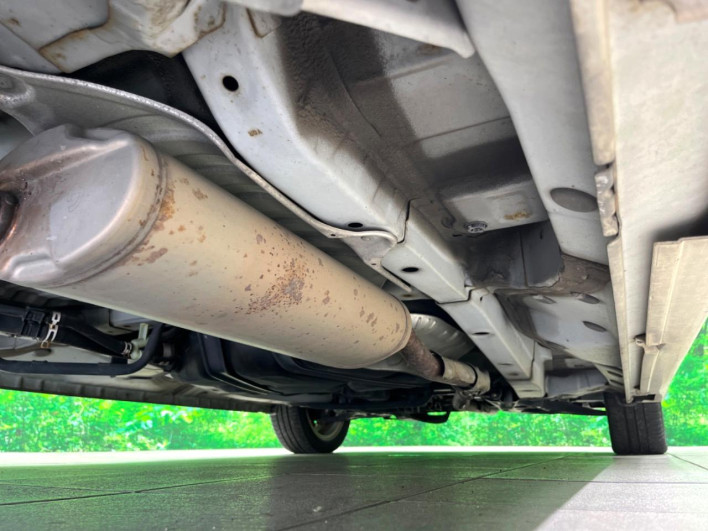 2014 Honda N-BOX CUSTOM DBA-JF1 (UW-69f1f70813998)[11]