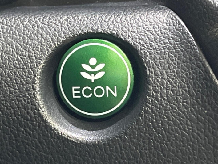 2015 Honda N-BOX CUSTOM DBA-JF1 (UW-69f1f7085e05e)[20]