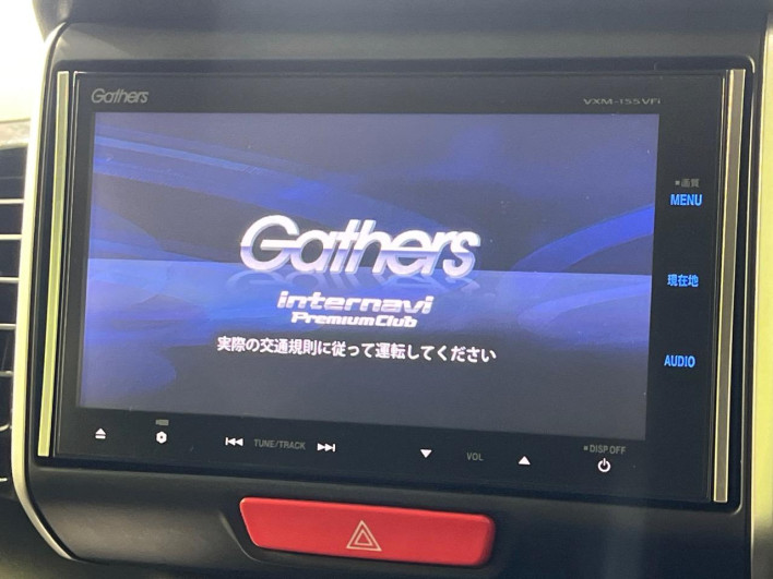 2015 Honda N-BOX CUSTOM DBA-JF1 (UW-69f1f7085e05e)[7]