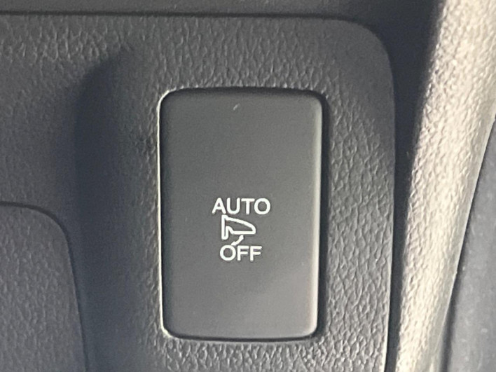 2015 Honda N-BOX CUSTOM DBA-JF1 (UW-69f1f7085e05e)[27]