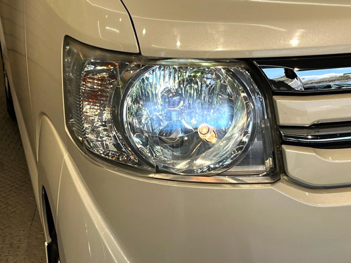 2016 Honda N-BOX DBA-JF1 (UW-69f1f709a0103)[15]