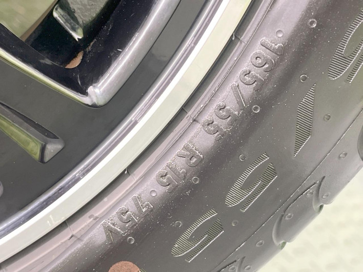 2016 Honda N-BOX CUSTOM DBA-JF1 (UW-69f1f709a8d76)[11]