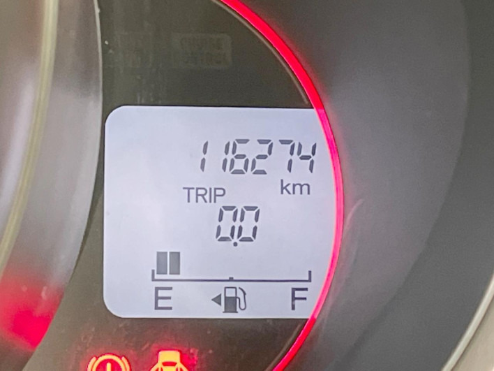 2016 Honda N-BOX CUSTOM DBA-JF1 (UW-69f1f709a8d76)[2]