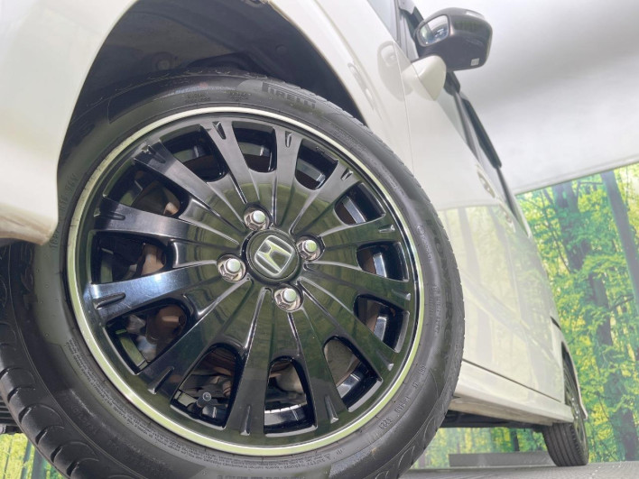 2016 Honda N-BOX CUSTOM DBA-JF1 (UW-69f1f709a8d76)[12]