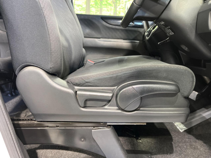 2014 Honda N-BOX+ Custom DBA-JF1 (UW-69f1f70a59aa8)[29]