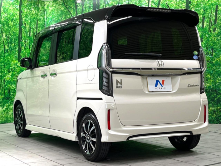 2018 Honda N-BOX CUSTOM DBA-JF3 (UW-69f1f70bd7f95)[7]