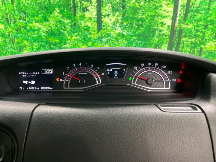 2018 Honda N-BOX CUSTOM DBA-JF3 (UW-69f1f70bd7f95)[29]