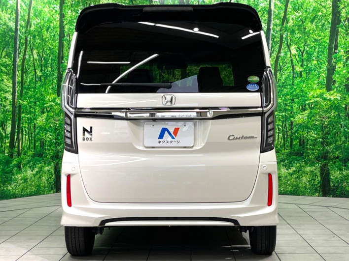 2018 Honda N-BOX CUSTOM DBA-JF3 (UW-69f1f70bd7f95)[8]