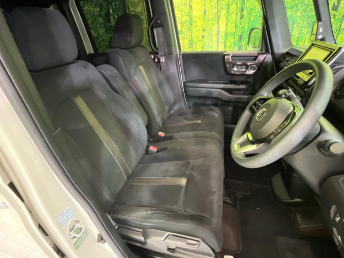 2018 Honda N-BOX CUSTOM DBA-JF3 (UW-69f1f70be45a0)[26]