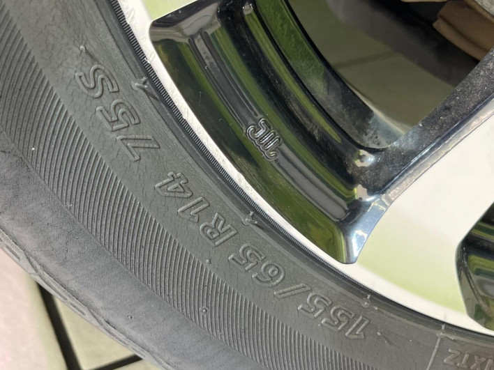 2018 Honda N-BOX CUSTOM DBA-JF3 (UW-69f1f70be45a0)[25]