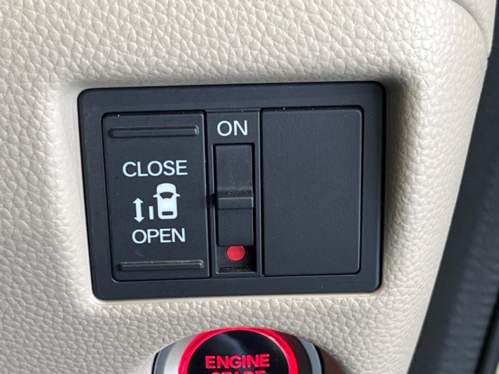 2019 Honda N-BOX DBA-JF3 (UW-69f1f70c95b7f)[22]