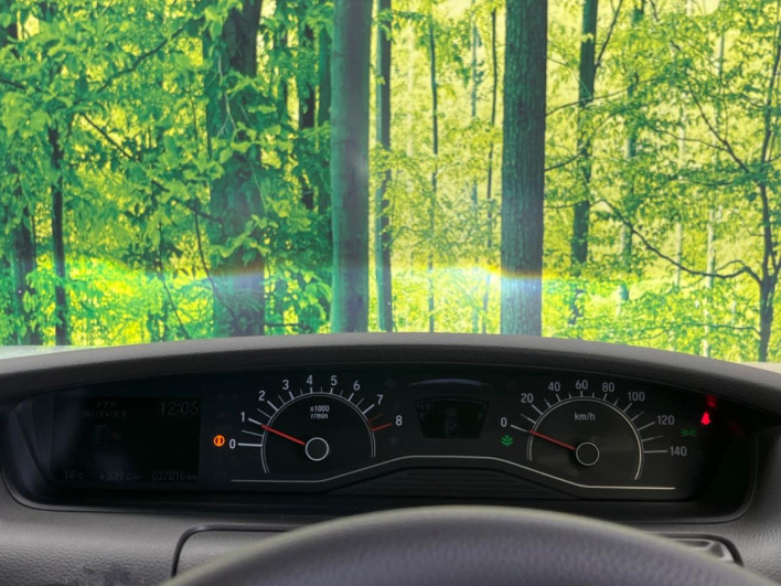 2019 Honda N-BOX DBA-JF3 (UW-69f1f70c95b7f)[29]