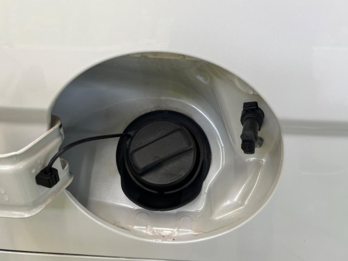 2019 Honda N-BOX DBA-JF3 (UW-69f1f70c95b7f)[16]