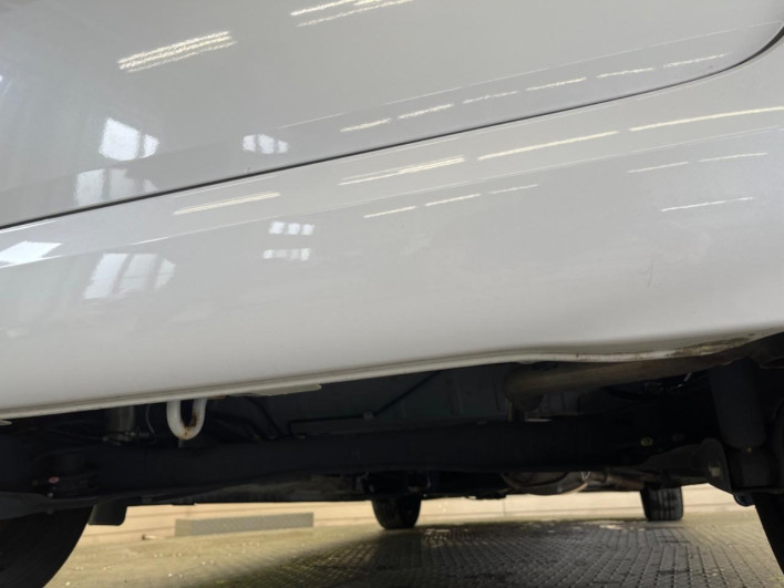 2019 Honda N-BOX DBA-JF3 (UW-69f1f70c95b7f)[6]