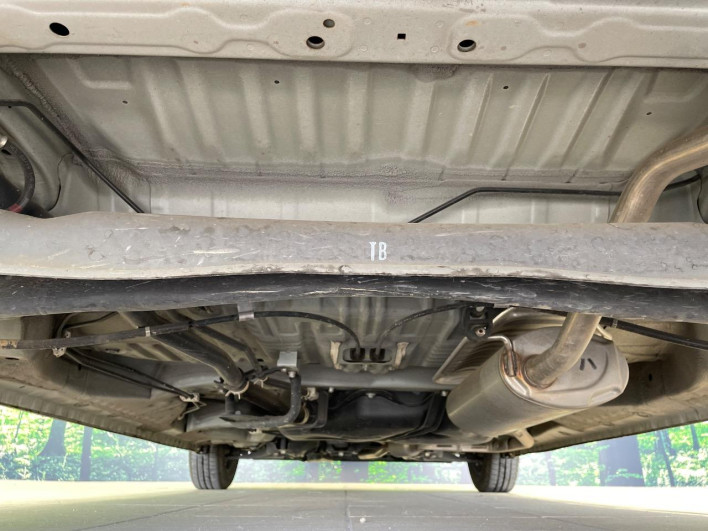 2019 Honda N-BOX DBA-JF3 (UW-69f1f70d96409)[22]