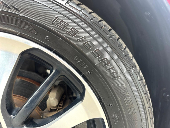 2019 Honda N-BOX CUSTOM DBA-JF3 (UW-69f1f70e20c3f)[9]