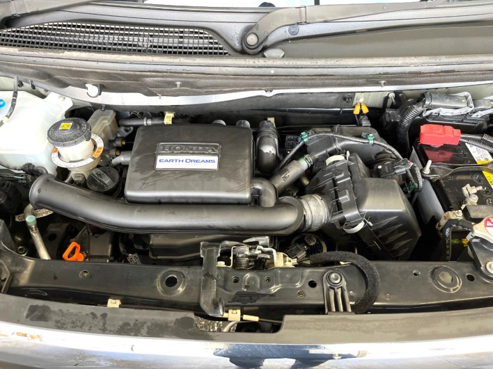 2019 Honda N-BOX DBA-JF3 (UW-69f1f70e684ba)[4]